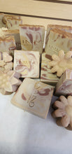 Load image into Gallery viewer, Fall &amp; Winter Scents Body Bars Fragranced
